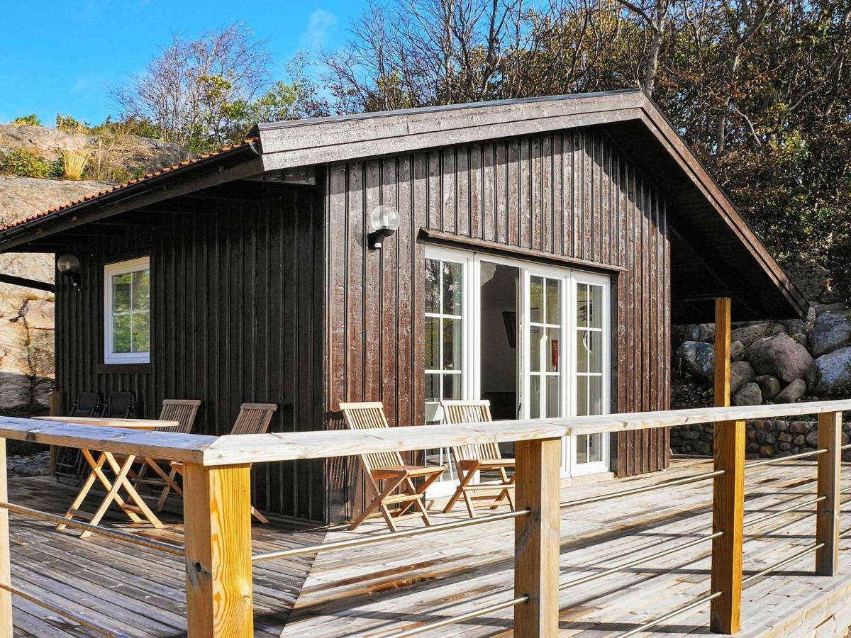 4 Person Holiday Home In Sk Rhamn Skärhamn Exterior foto